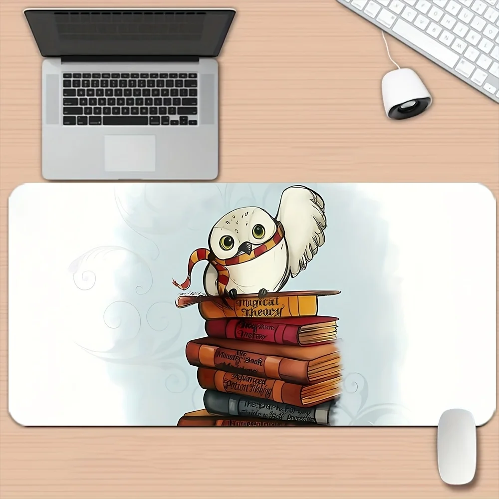 قطعة واحدة من لوحة ماوس الألعاب Warner Bros Harry Potter Owl & Books Design كبيرة وسميكة وغير قابلة للانزلاق - حصيرة مكتب متينة للمكتب والكمبيوتر الشخصي والكمبيوتر المحمول،