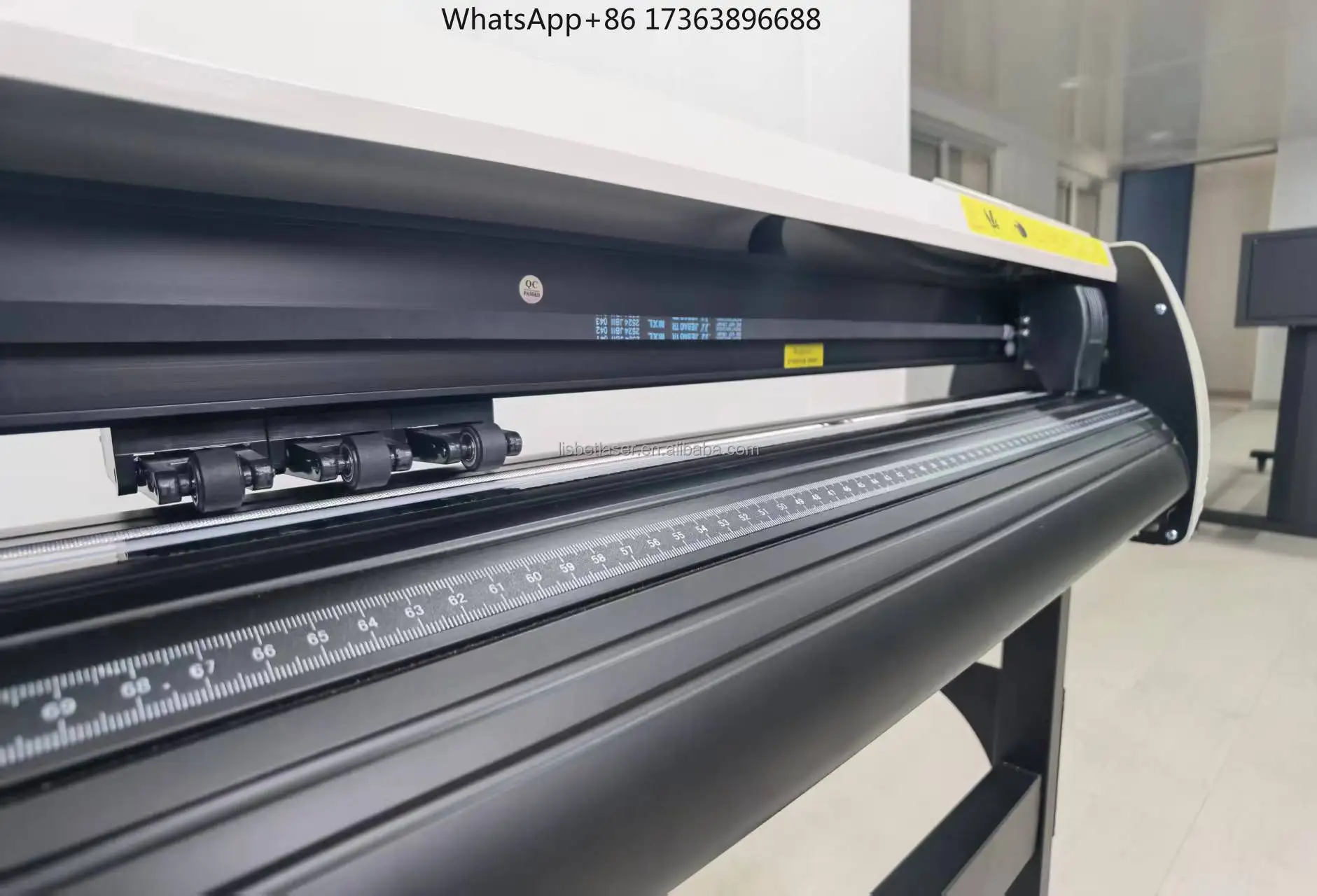 Lisbet LB720 28-Inch Cutting Plotter 620mm Max Cutting Vinyl Stickers Writing Supports HPGL/BMP/DXF/GIF/JPG Formats