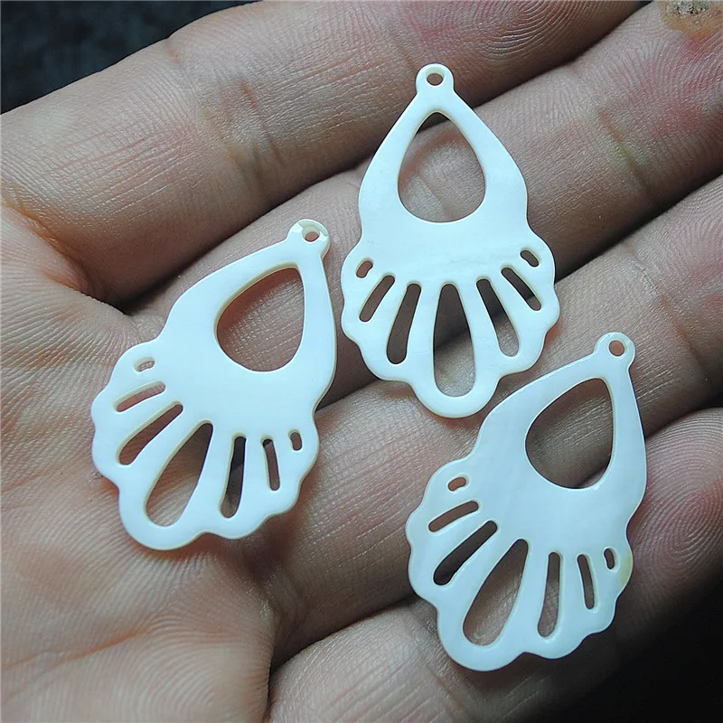 3PCS New Women Shell Pendants Earring Drops 34X20MM DIY Jewelry Accessories White Colors Fashion Parts