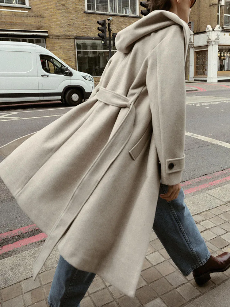 Jesień 2025 Nowa Moda Miękki płaszcz z kapturem Odzież wierzchnia damska 30273 70 30273 72 Wygodny, swobodny płaszcz typu slie