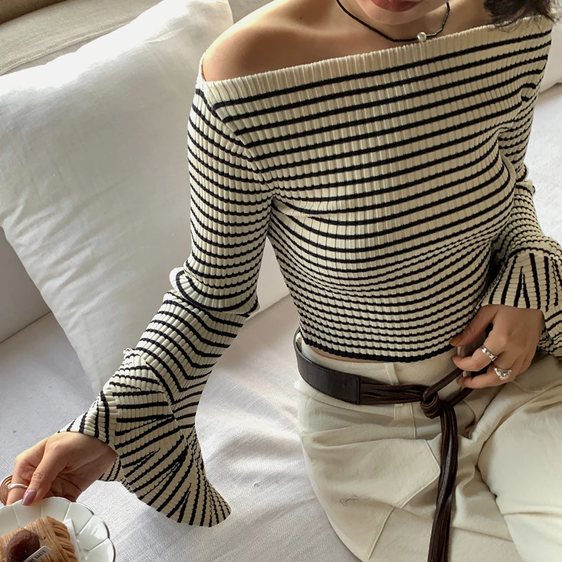 Women Classic Chic Striped Flare Sleeve Knit Top Frenchy Style Off Shoulder Oufit 2024 Fall Winter Knitwear