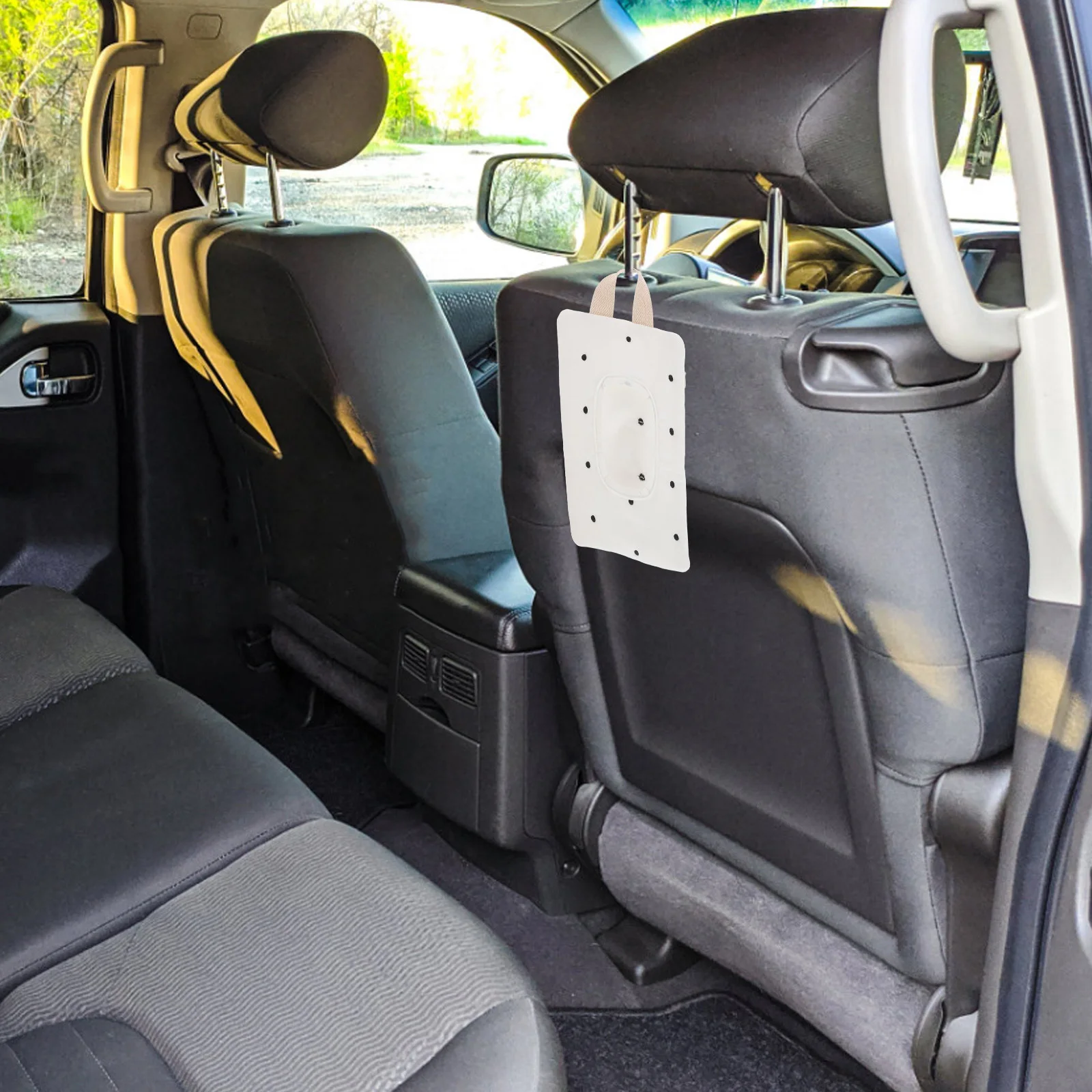 

Cute Car Dispenser Portable Napkin Holder Auto Easy Access Storage Bag Dashboard Seat Travel Friendly Tissue Case Polka Dot
