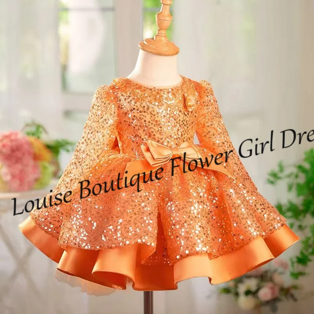 Abito da ragazza di fiore principessa rosa caldo con paillettes A-Line Appliques Abiti a maniche lunghe Abiti da festa di compleanno per prima comunione per ragazze