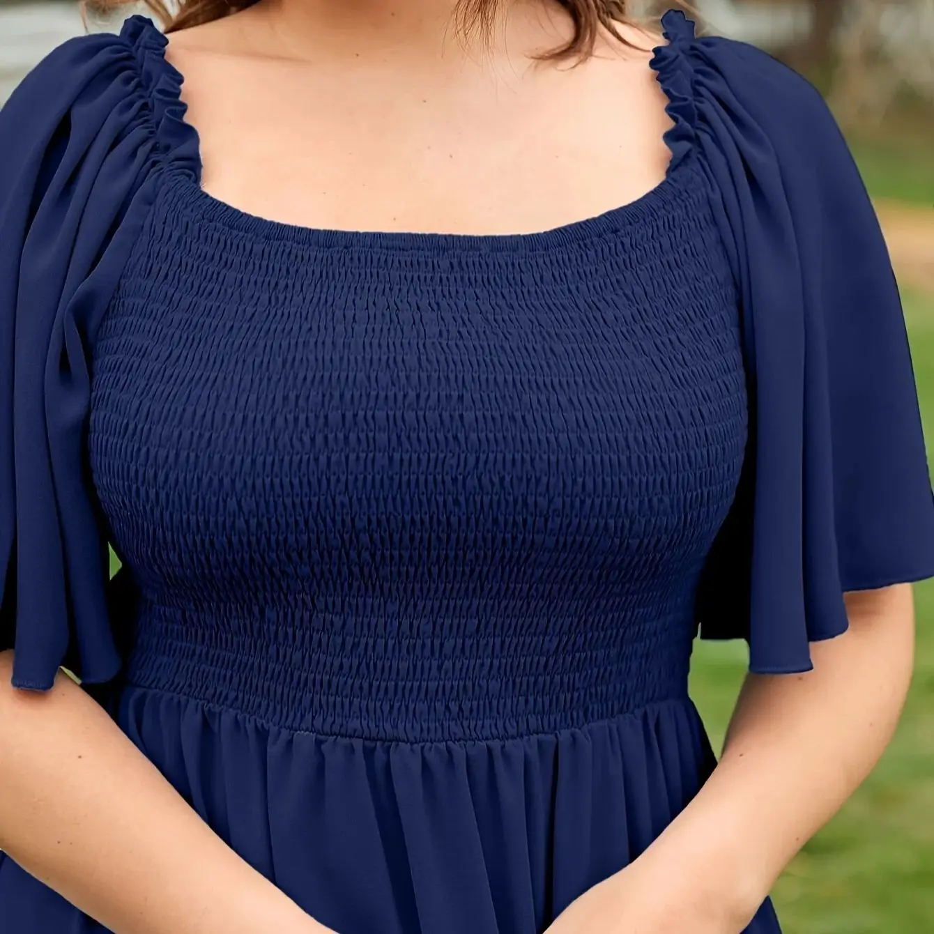 فستان ملفوف أنيق وأنيق