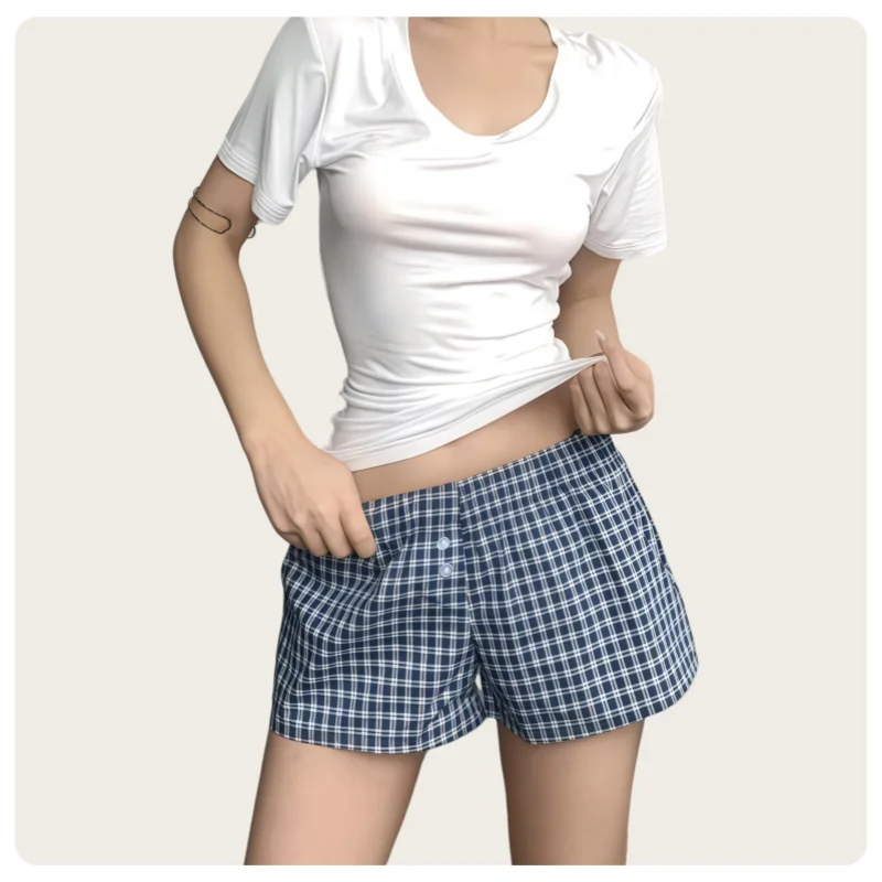 Women's Thin Red and Green Plaid Square-Shaped Underwear Worn Underneath Wide-Leg Pants in American Street Style