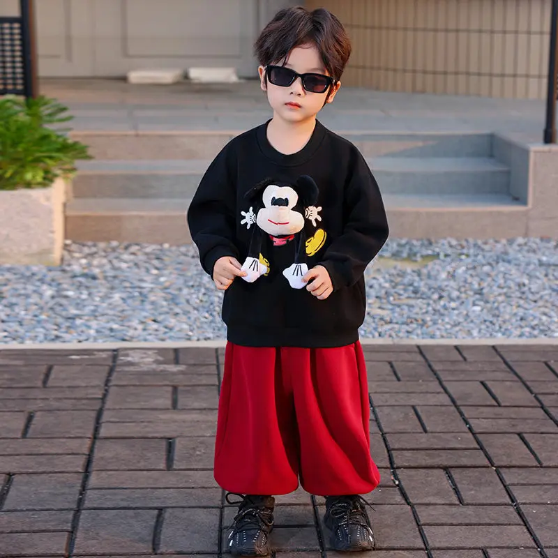 

Детский комплект из двух предметов с Микки Диснея, весна-осень 2026, новый, милый, с мультяшным рисунком, пуловер с длинными рукавами, повседневные брюки с эластичной резинкой на талии