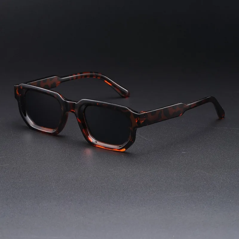 

New Retro Women's Small Frame Square Sunglasses for Men's Fashion Street Photography Vintage Sun Glasses UV400 Glasses