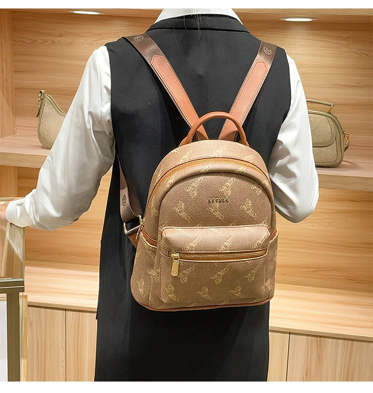 

Elegant Women Leather Tote Bag Designer Inspired Handbag Vintage Shoulder Bag Luxury Classic Style Crossbody Bag