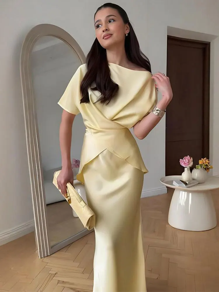 Moda amarelo cetim topos saia 2 peça conjunto feminino rendas até superior cintura alta sereia saia 2025 verão sexy novo em ternos combinando