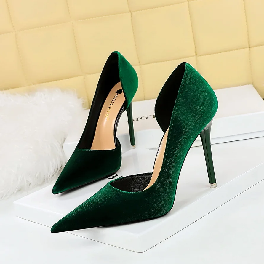 

Fashion Women's Suede Shoes European American Green High Heels for Ladies Shallow Mouth Pointed Toe Side Hollow Out Single Shoes