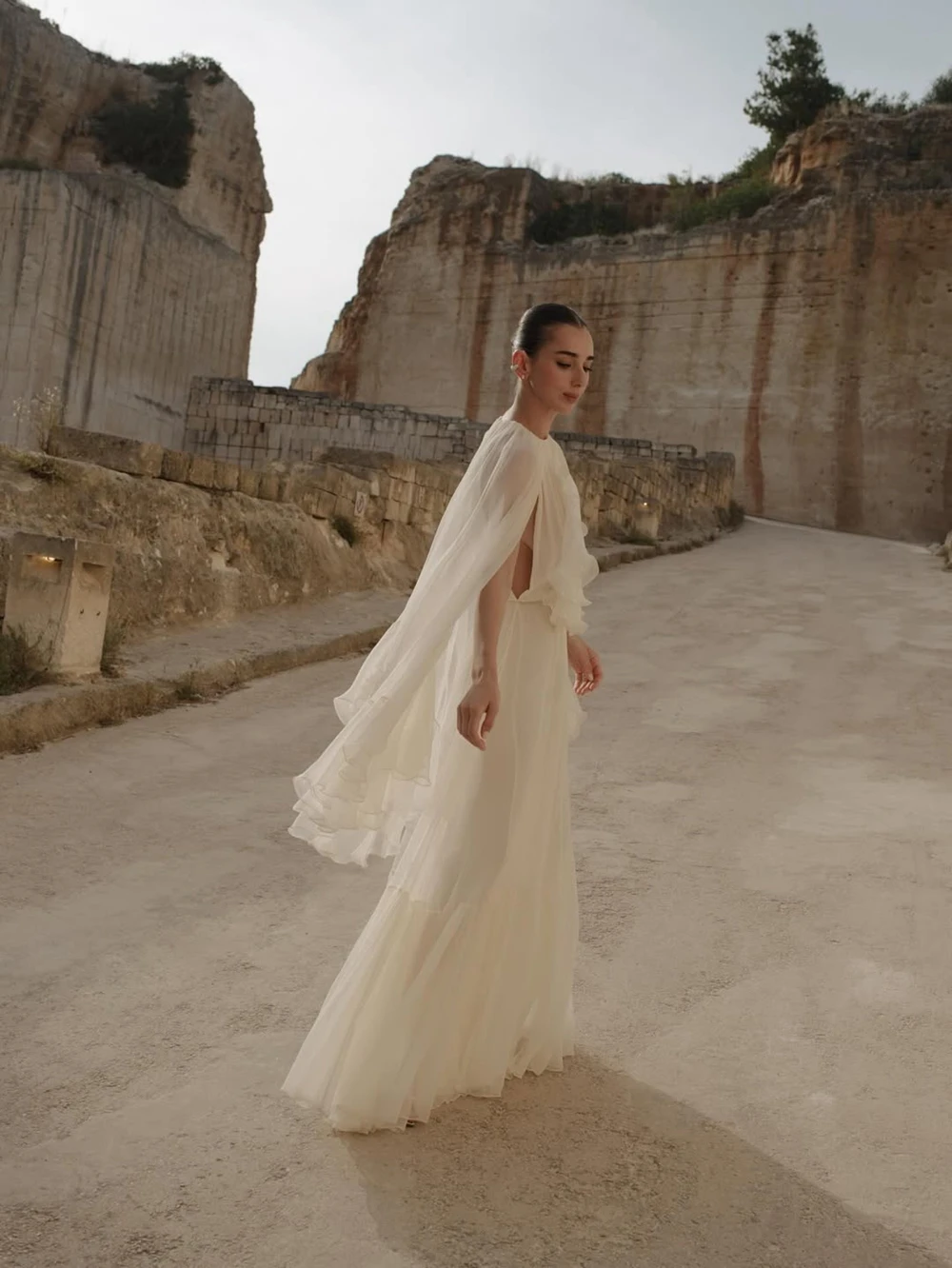 أنيقة ألف خط ثوب مسائي خط عنق على شكل قلب خارج الكتف فستان ستان كريستال الزينة حفل زفاف فساتين رسمية #4