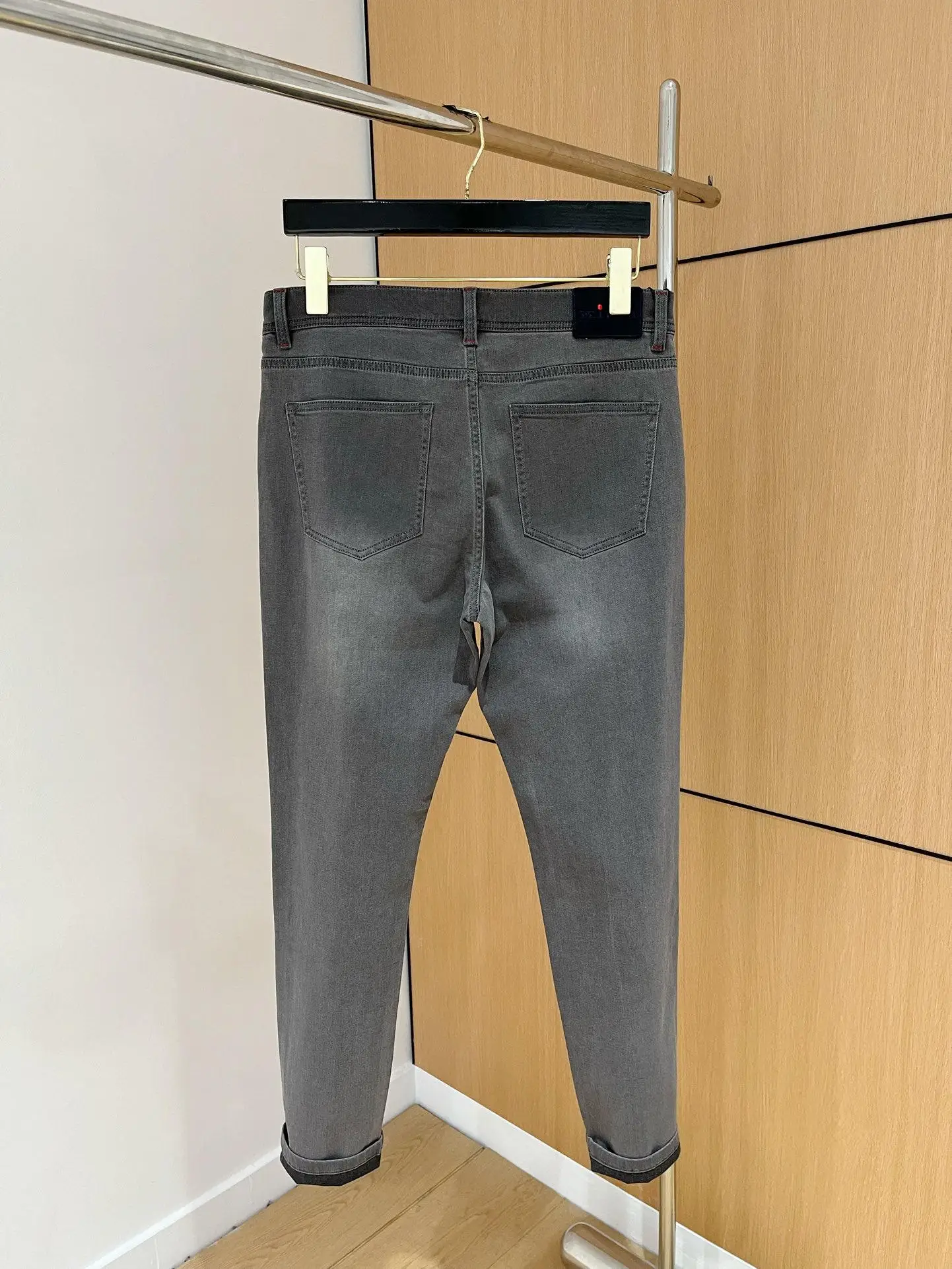 Jeans Kasual Pria Kaki Kecil Ramping Serbaguna Modis Warna Polos Kiton Italia Baru Musim Semi dan Musim Panas 25 25