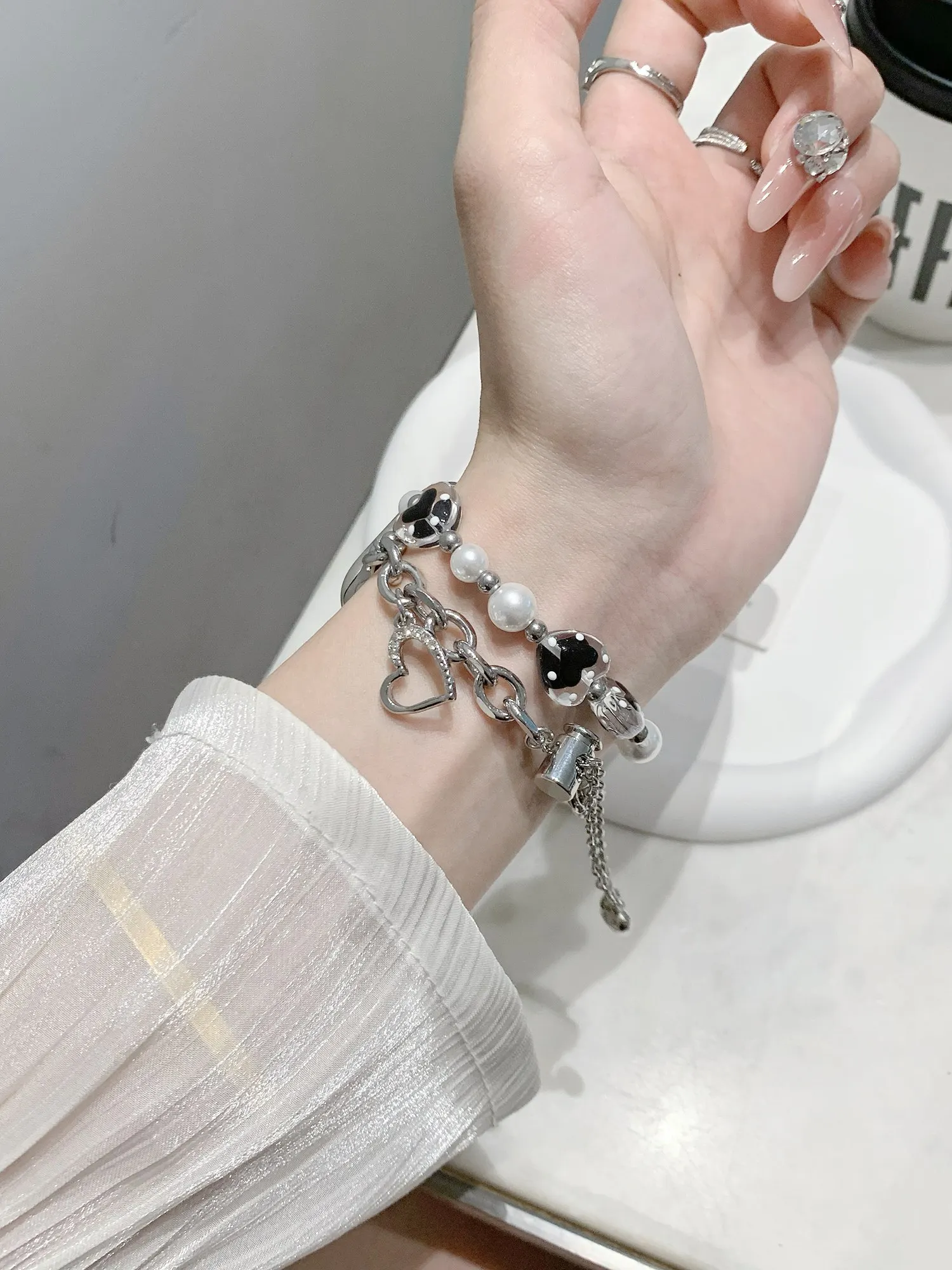 Popular Dot Heart-Shaped Chain Metal Strap For Apple Watch Band Women Series S11/10/7/6/5/9 40mm 41mm 38mm 42mm 44mm 45mm 46mm - view 6