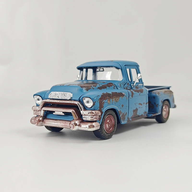 cca-1-24-simulation-1955-alloy-car-model-ornament-doors-and-hood-can-be-opened-rich-in-details-finely-crafted