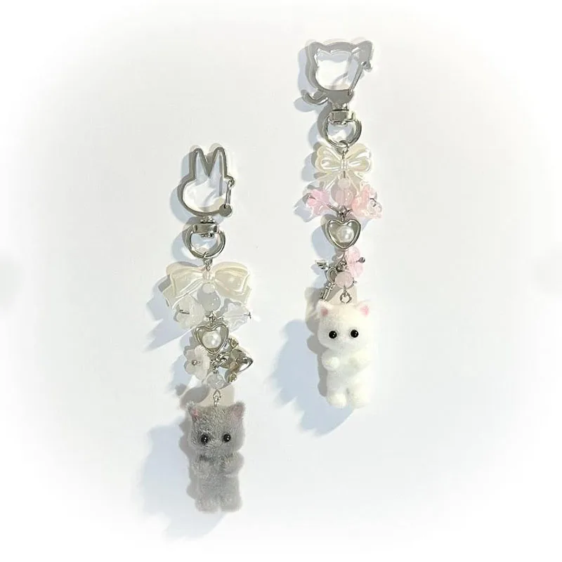 سلسلة مفاتيح قطة فروي مصنوعة يدويًا على الموضة النسائية Y2K