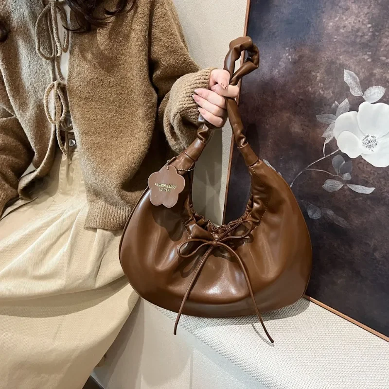 Cloud Pleated Bag Large Capacity One Shoulder Underarm Dumpling Bag Retro Niche Soft Surface Drawstring Bow Messenger Bag