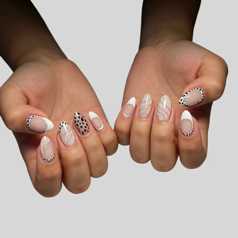 24Pcs False Nails Black Spotted Leopard Print Almond-Shaped Press-On Nails—High-Quality Nails Perfect As A Gift for Girls