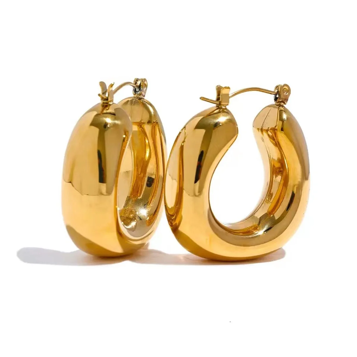 Vintage 18K Gold Plated Waterproof Stainless Steel U Shape Earrings Metal Casting Trendy Jewelry Party Gift