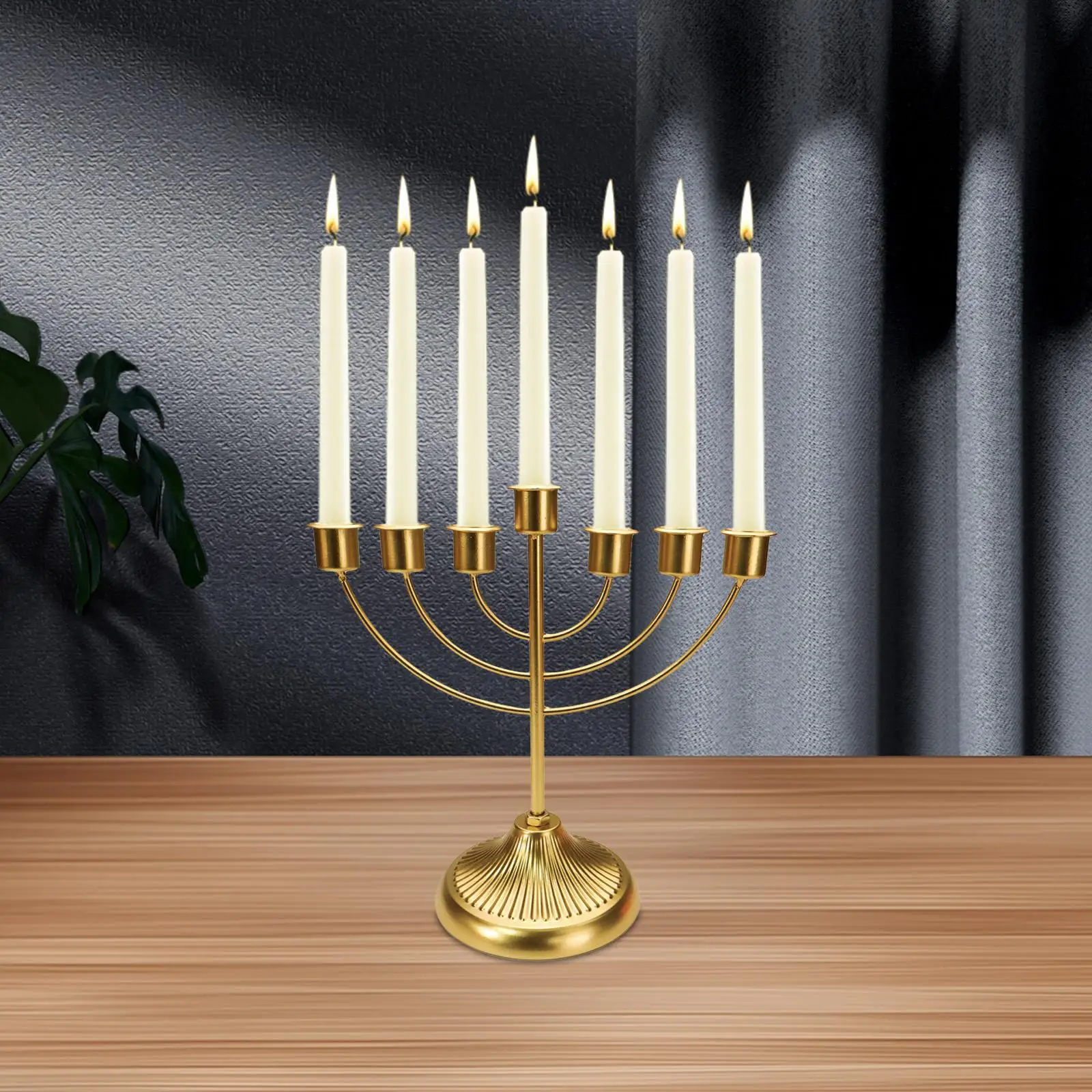 Table Jewish Candlestick Holder Hanukkah Decoration Menorah Golden Delicate Candelabra Menorah for Desk Cabinet Living Room