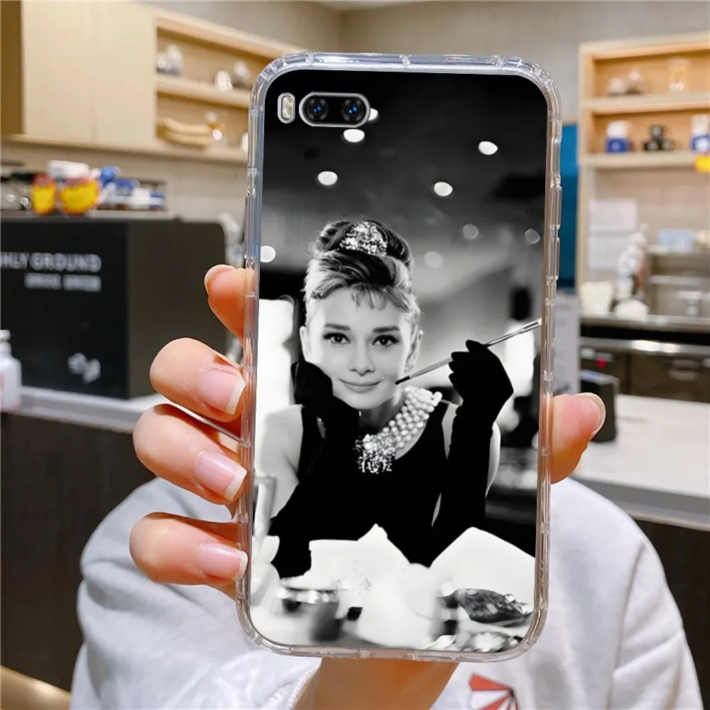 A-Audrey H-Hepburn Actor Phone Case For Huawei Mate P10 P20 P30 P40 P50 Smart Z Honor 50 60 70 Pro Lite Transparent Case