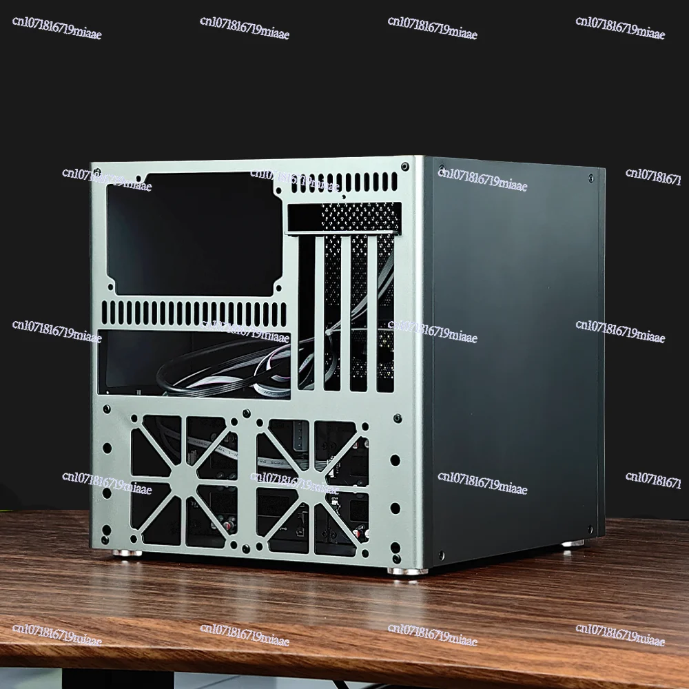 

Auriga 6-Bay NAS Chassis 2mm Anodized Aluminum Desktop Computer Case For MATX Motherboard ATX Power Supply Feiniu Qunhui UNRAID