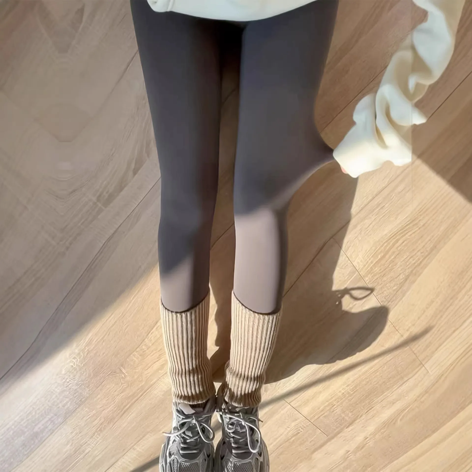 

Caramel arkskin Yoga Pants Women's High Waist Thiened Fce Tight Slimming Base Layer Pants Autumn Winter New Arrival