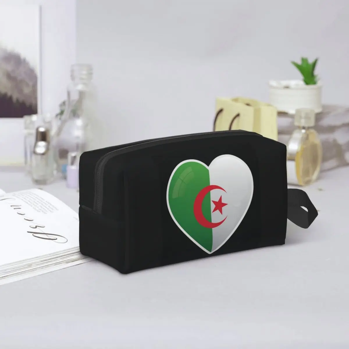 Algeria Algerian Flag Love Icon Makeup Bag Cosmetic Organizer Storage Dopp Kit Toiletry Cosmetic Bag for Women Beauty Travel