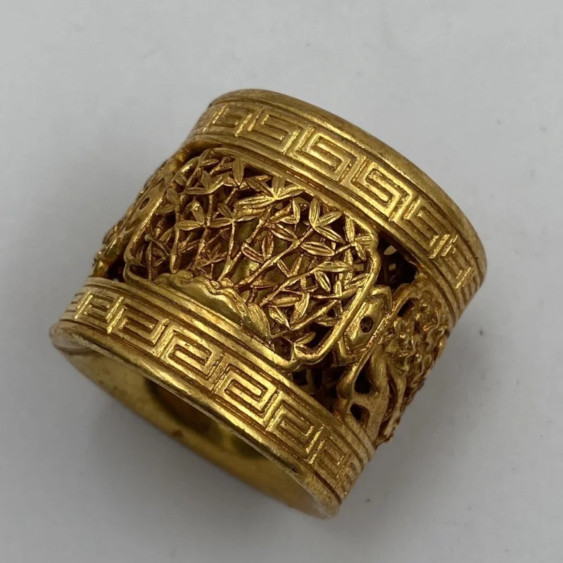 

Antique-style handcrafted gold-plated brass ring24KMen's gold hollow-carved plum blossom, orchid, bamboo, and chrysanthemum craf
