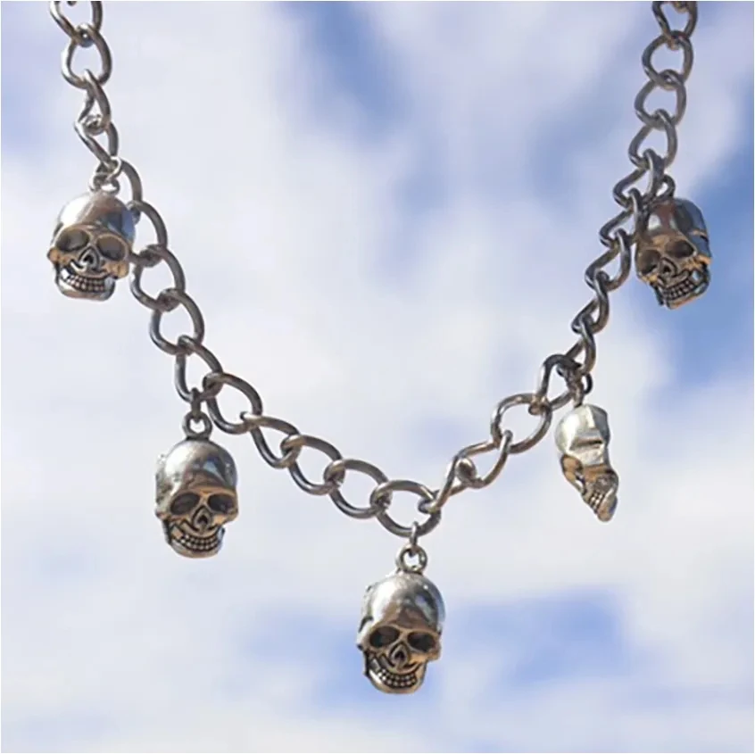 Vintage Exaggerated Skull Metal Pendant Necklace For Women Men Hip Hop Punk Cool Harajuku Choker Necklace Fashion Jewelry