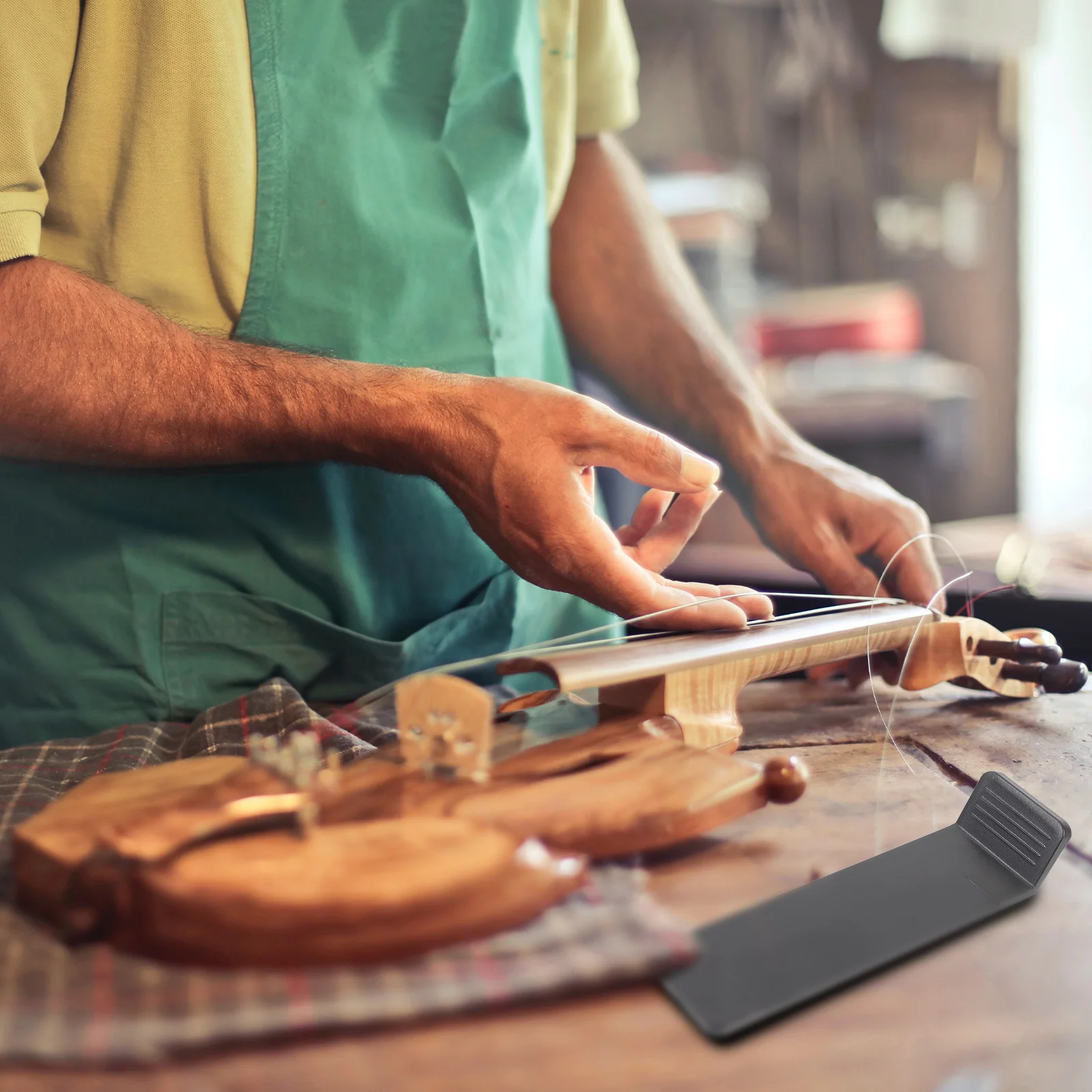 

Floating Bridge String Changing Tool Electric Guitar Bridge Replacement Tool for Quick Shim Adjustment and Maintenance Guitar