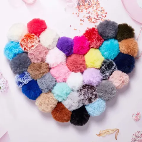50 조각 세트 Pom Pom 키 체인 푹신한 가짜 모피 Pompoms 키 체인 분할 링 및 가방 참 액세서리에 대 한 열쇠 고리