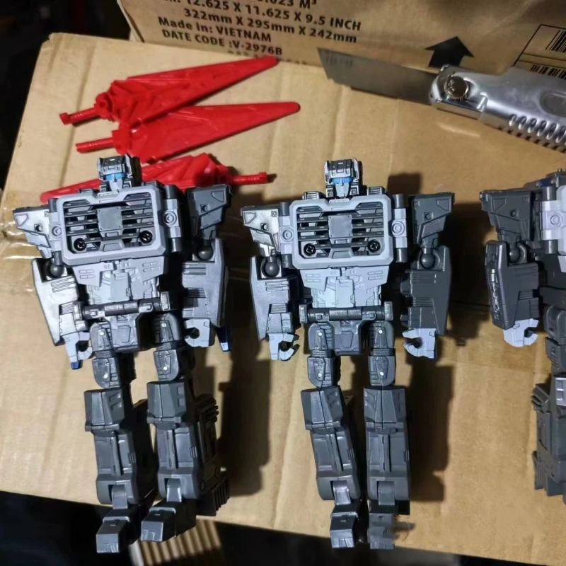 IN STOCK Transforming toy Titans Return LG31 KO Fortress Head Maximus Action Figure Giant Ford LGEX Brave Grand Marshal