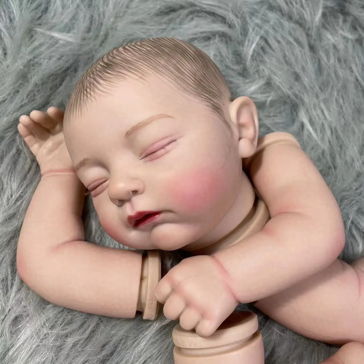 19 นิ้ว 3D ทาสีผิว Reborn Baby Kit Jamie ภาพวาดขั้นสูงคุณภาพสูงทําด้วยมือตุ๊กตาเด็กทารกชิ้นส่วนผ้า Body