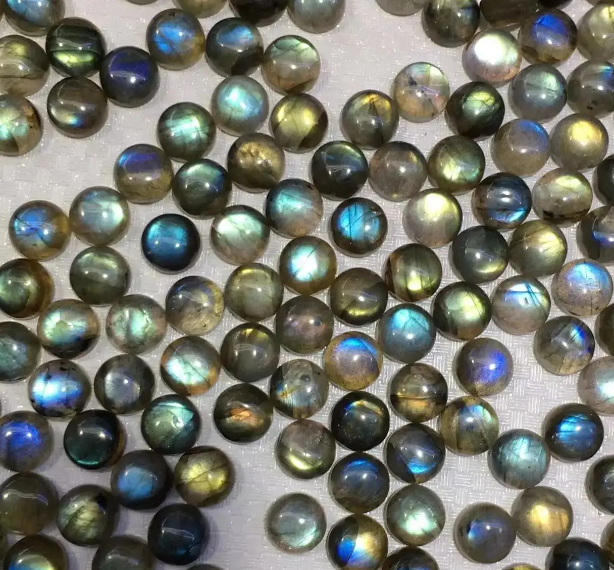 Wholesale 4pcs Natural Blue Flash Labradorite Bead Cabochons 8mm10MM 12mm Round Shape,Gem Stone Cabochon Bead for jewelry making