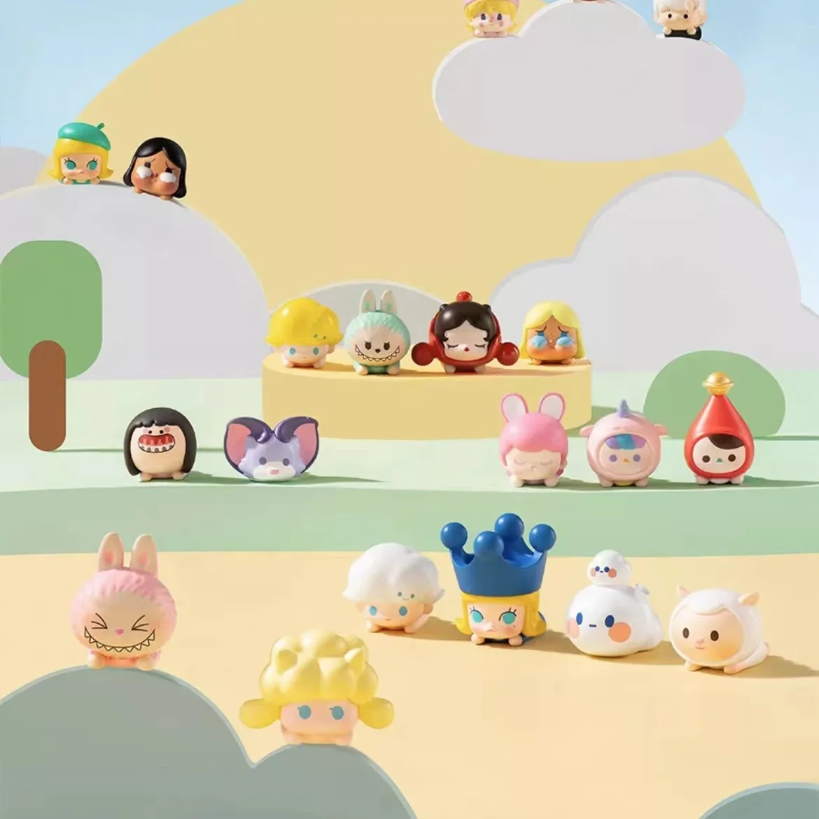 Popmart Pop Bean Classic Lie Prone Posture Series Mini Dolls, Lindas Figuras de Anime Kawaii, Modelo de Chica, Regalos, Caja Misteriosa