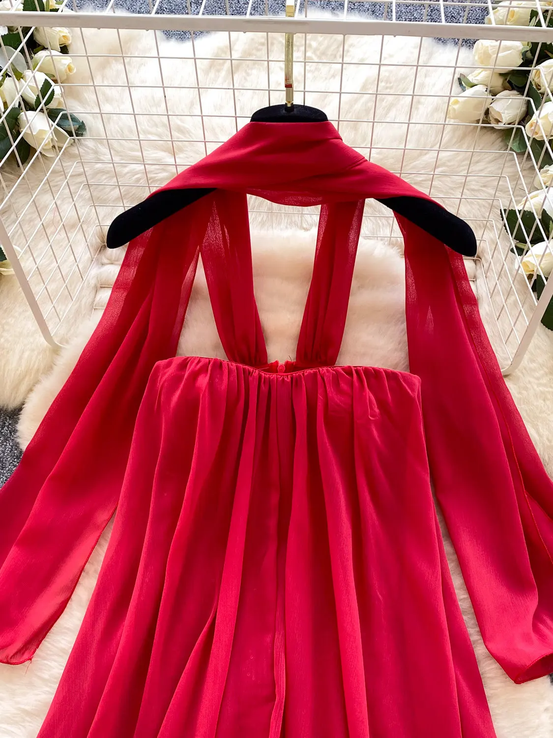 Frauen Kleid Koreanischen Stil Off-Schulter Ärmelloses Verband Kleid Krawatte Slim Fit Gesmokt Midi Kleid für Sommer Urlaub Weibliche DS301