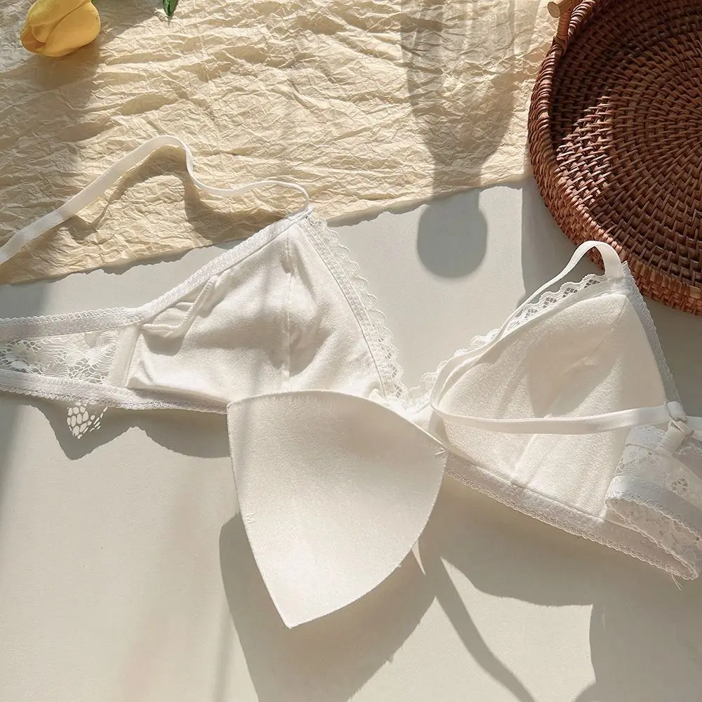 

Comfortable Sweet Wireless Deep V Bra Anti-sagging Lingerie Underwear for Women Shockproof Thin Lace Push Up Bra Gifts