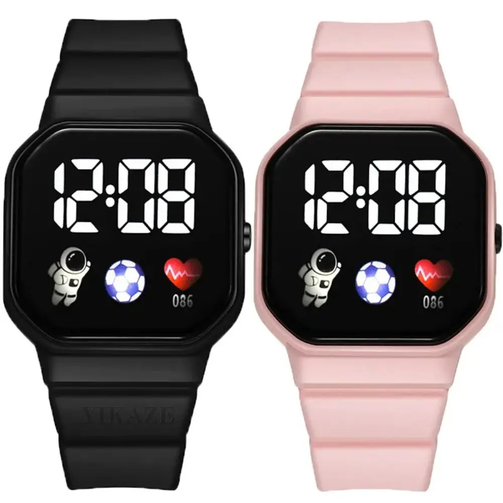 Fashion LED Digital Watches Spaceman Silicone Strap Kids Sport Watch Waterproof Electronic Wristwatch Children Boys Girls Gifts