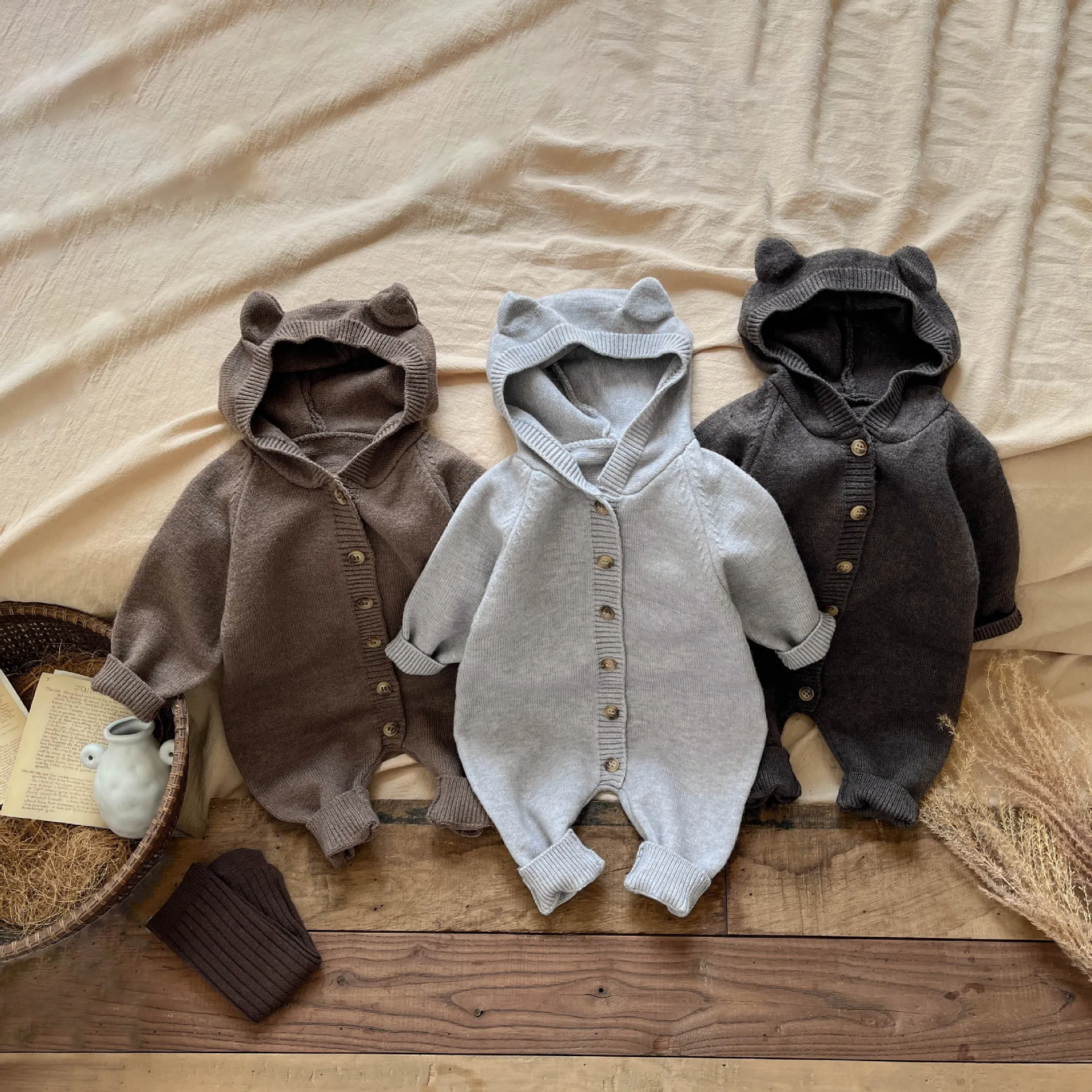 

2024 Autumn New Baby Long Sleeve Knitted Romper Boy Girl Newborn Rabbit Ears Hooded Jumpsuit Cotton Infant Casual Clothes 0-3T