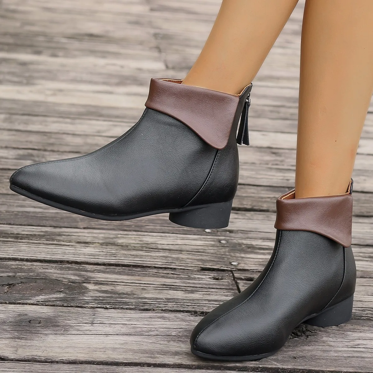 

Женские ботильоны, осень 2024, новые модные короткие ботинки из мягкой кожи на низком каблуке в тон, офисные ботинки с молнией сзади в стиле ретро