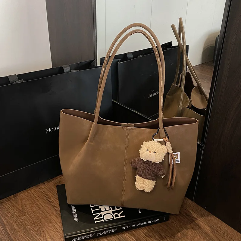 

New Autumn Winter Simple Suede Tote Bag Fashion Retro Texture Simple Shoulder Bag Large Capacity Versatile Leisure Commuter Bag