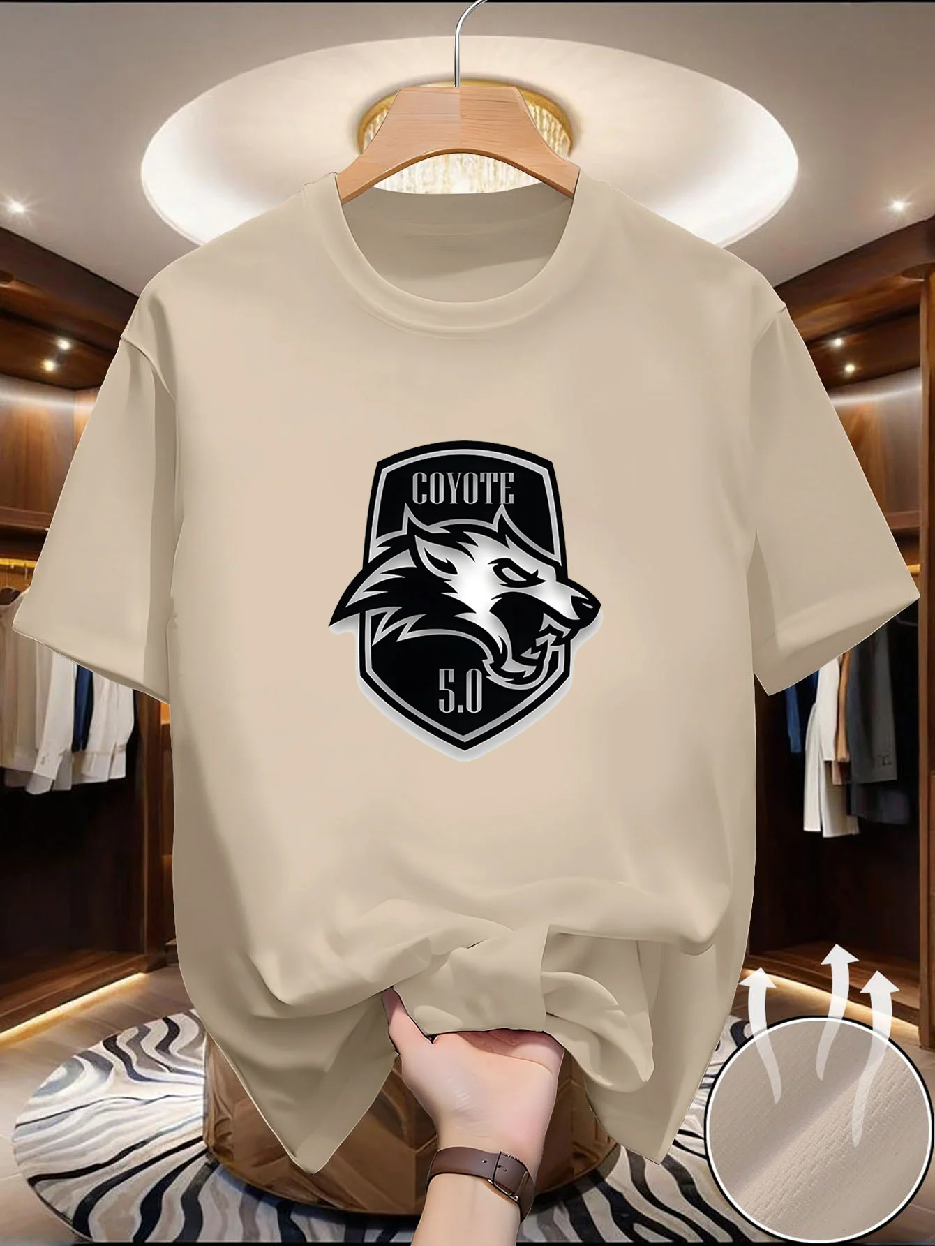 Single men's round-neck short-sleeved T-shirt. Loose fit. Classic T-shirt. Feather weight. Fashionable. Comfortable and close-fi