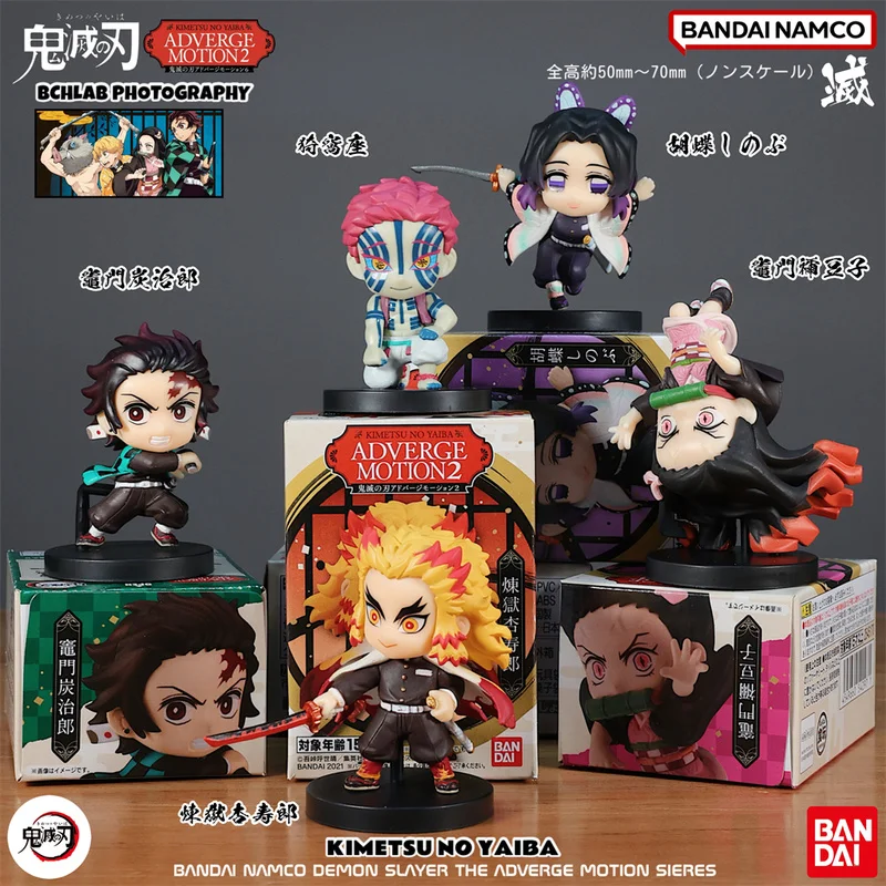 En stock 55mm Bandai Demon Slayer PUBG mouvement PVC figure ensemble Tanjiro Zenitsu boîte anime figure modèle jouet boîte aveugle bonbons jouets