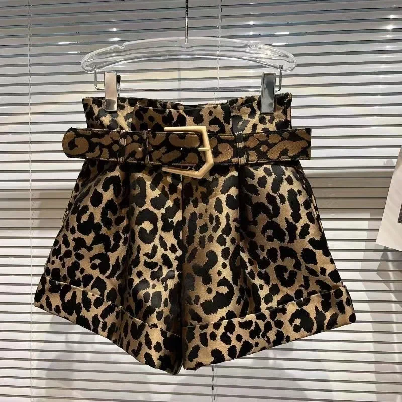 

2023 Spring Autumn New Leopard Shorts Elastic High Waist Shorts New Wide Leg A-line Shorts Leopard Suit Hot Pants 8 10 12 14 15