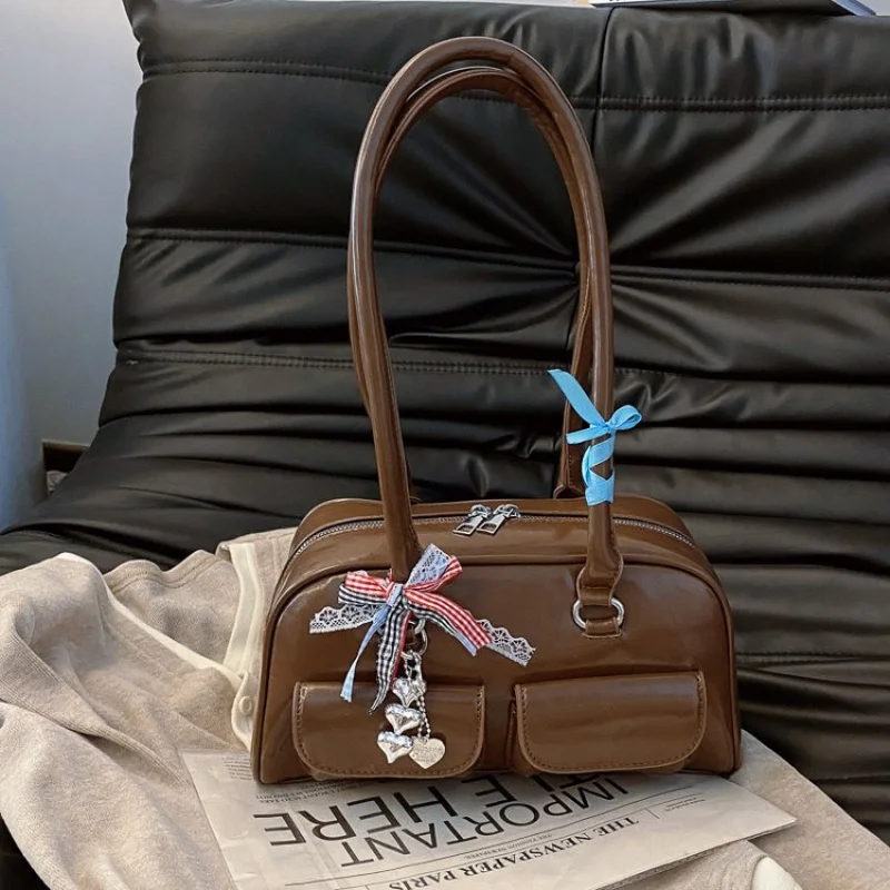 

Fashionable Commuter Bag For Ladies With Laptop Compartment For Work And School Travel Needs