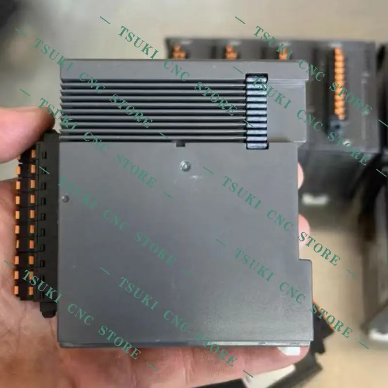 Second hand AS16AP11T-A PLC module test OK, fast delivery