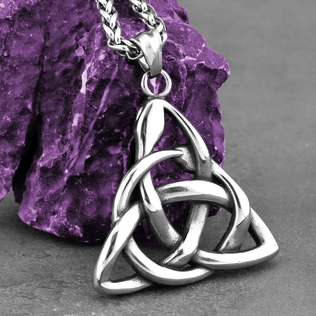 Viking Ouroboros Trinity Necklace Men Stainless Steel Nordic Celtic Knot Amulet Pendant Necklace Fashion Charm Jewelry Gift