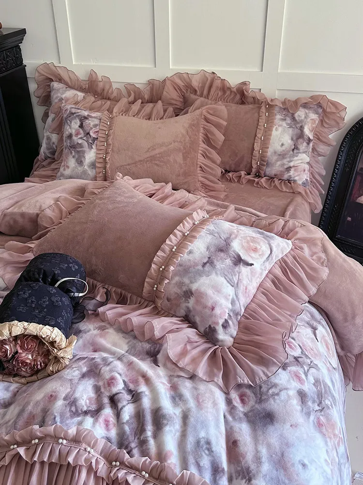 Winter French Vintage Princess Style Milk Fleece 4-Piece Set,Coral Fleece Lace Edging Duvet Cover, Flannel&Extra Thick Bed Skirt
