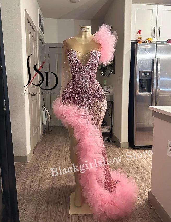 

Luxury Diamante Pink Long Prom Dress 2024 For Women Sparkling Sexy One Shoulder Sleeve Crystal Lace Split Mermaid Birthday Party