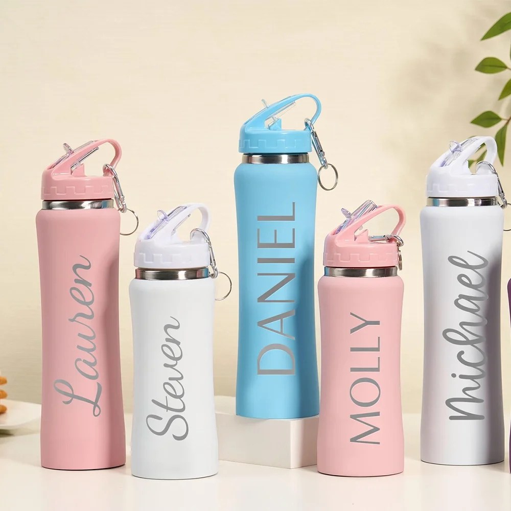 Gravierter Strohhalm-Trinkbecher Isolierte Kinderflasche Maßgefertigter Verdickter Studenten-Tragbarer Sport-Doppelwandiger Stahl-Thermobecher Kaffeetasse